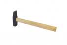Молоток с деревянной ручкой 300гр черный